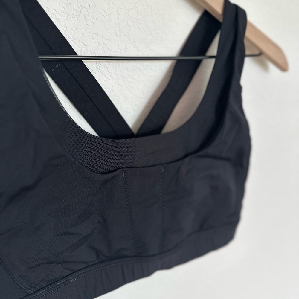 Lululemon Run Stuff Your Bra